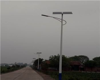 湖北農村太陽能路燈-湖北省慶陽道路照明工程